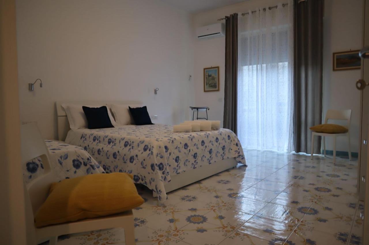 Mary'S Apartment Майори Экстерьер фото