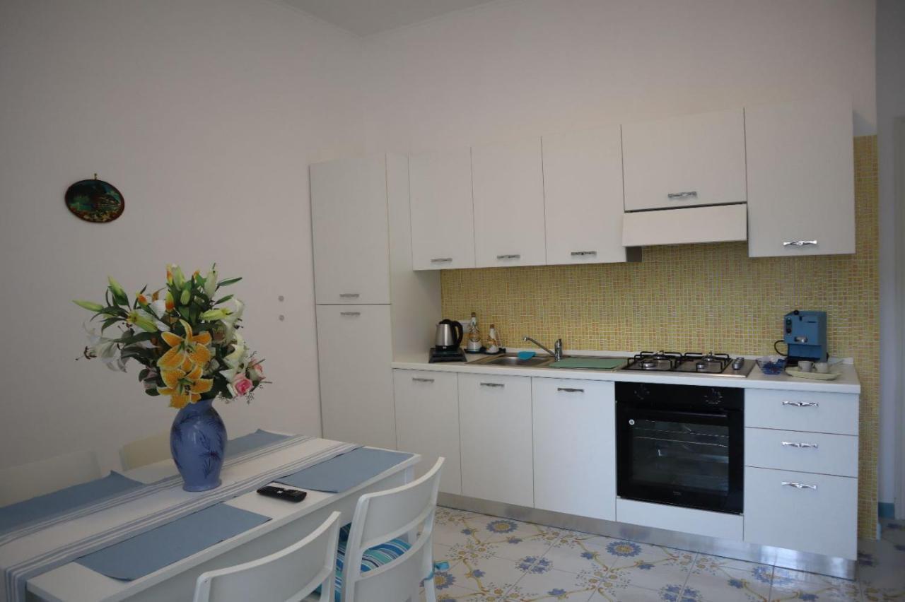 Mary'S Apartment Майори Экстерьер фото