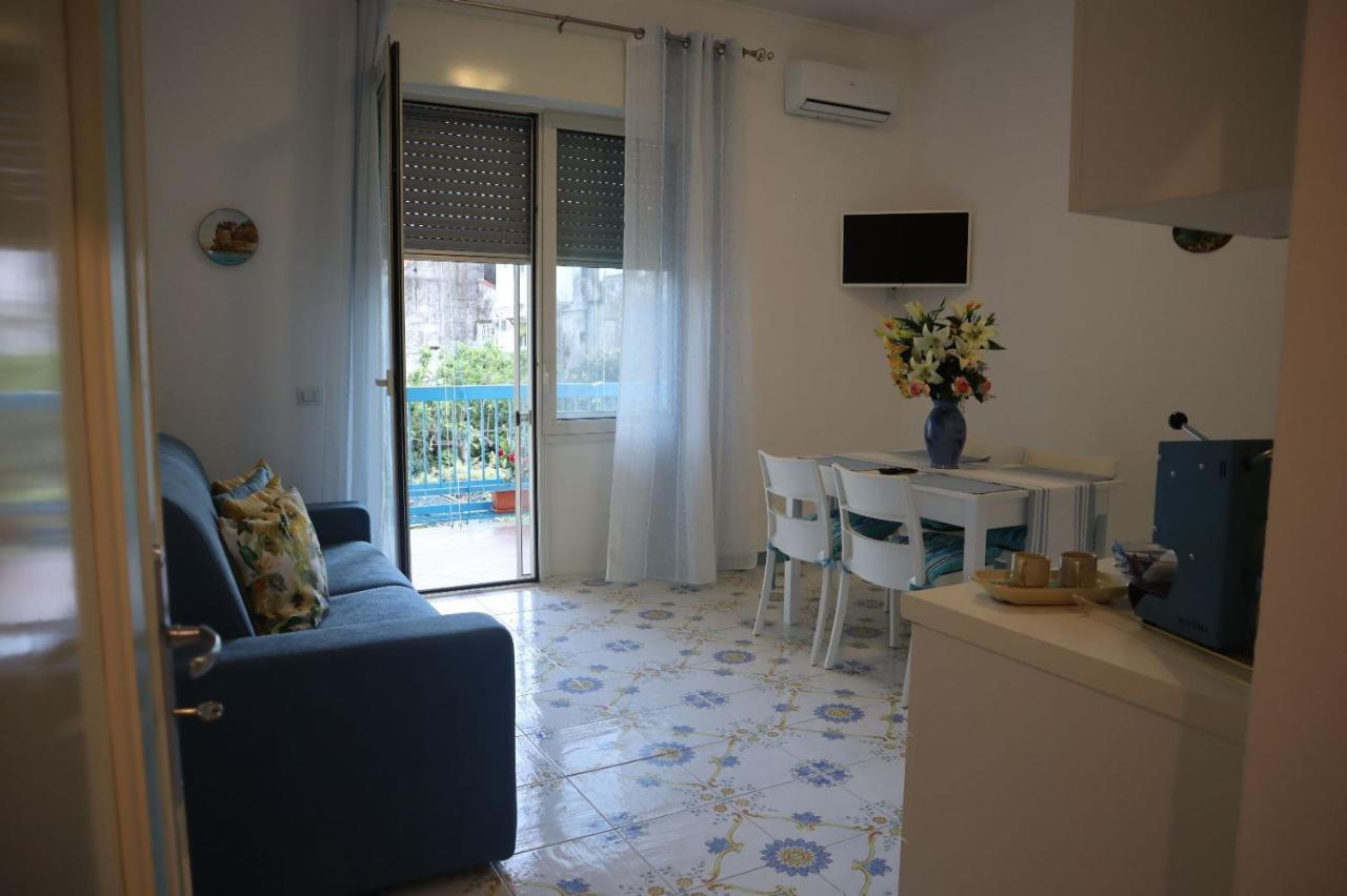 Mary'S Apartment Майори Экстерьер фото